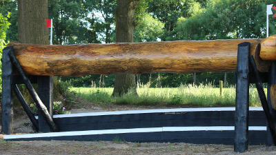 eventingequipment dubbele boomstam