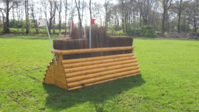  eventingequipment haag dubbele punt